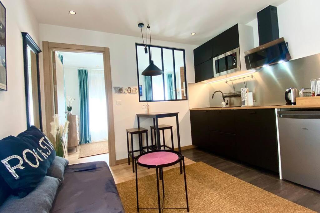 Appartement Avec Vue Jardin Proche De Paris Saint-Maurice  Exterior foto